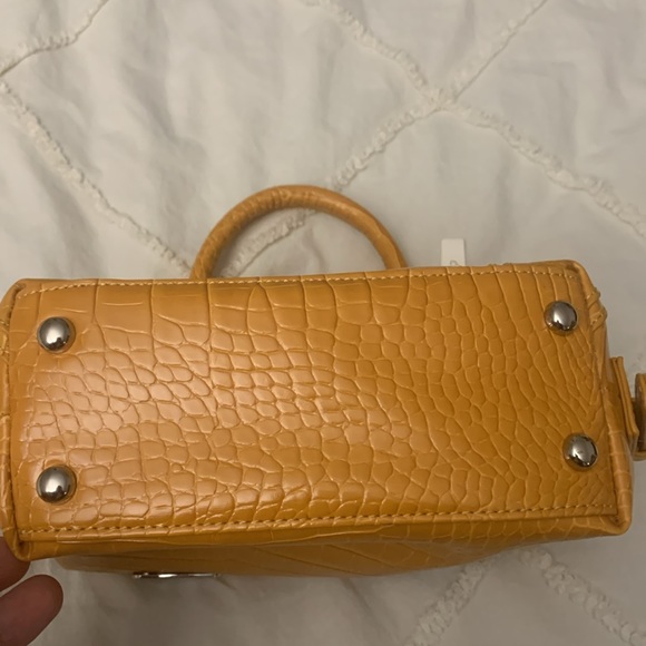 Urban Outfitters Crossbody Bag - Picture 10 of 10
